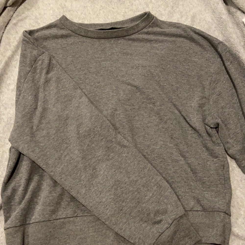 grey cropped sweater